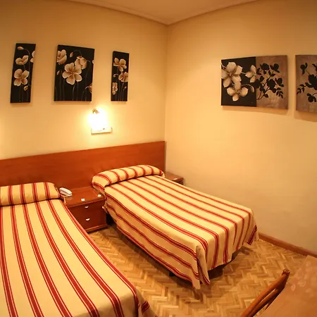 Hostal Atocha Almudena Martín-2